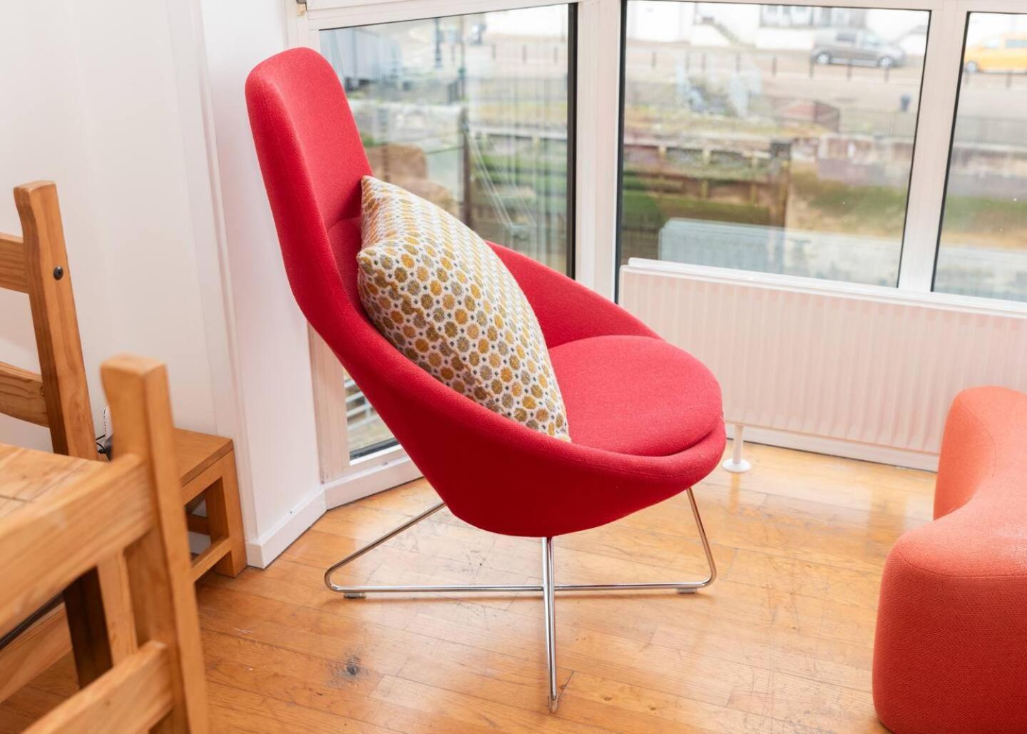 Sunny Maisonette With Views Over Canary Wharf, לונדון מראה חיצוני תמונה